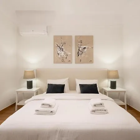 Vibrant Urban Getaway: Modern 1-Bedroom Near Bars, Parks, And Metro Athens Exterior photo