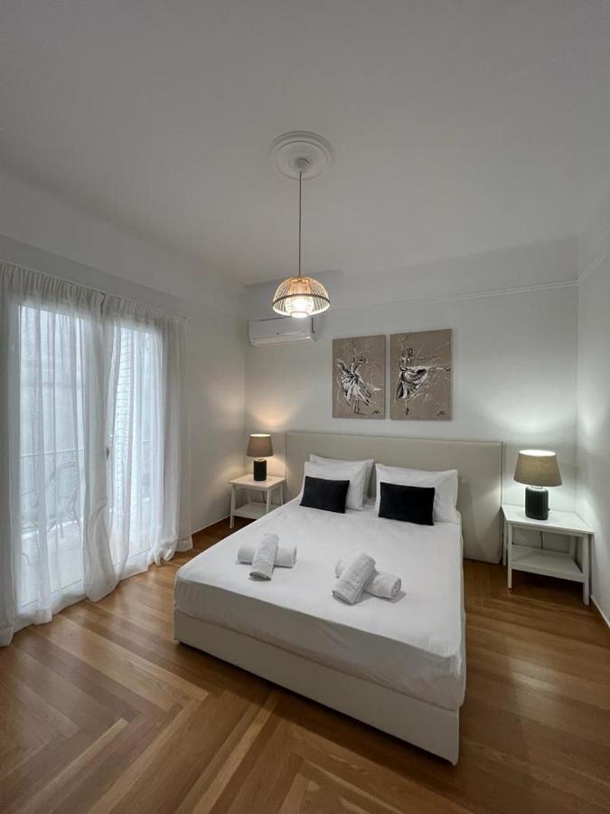 Vibrant Urban Getaway: Modern 1-bedroom Near Bars, Parks, And Metro * Athens